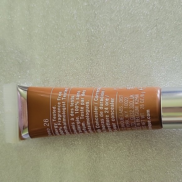 Clinique Beyond Perfecting Super Concealer Camouflage - Picture 2 of 2